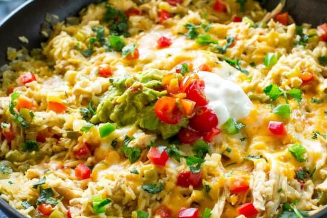 One-Pan Chicken Fajita Rice - an easy Mexican dinner read in under 30 minutes. the-girl-who-ate-everything.com